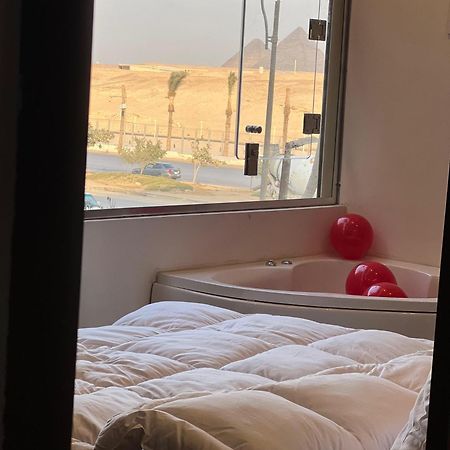 New White Pyramids Inn Ghatati Екстер'єр фото